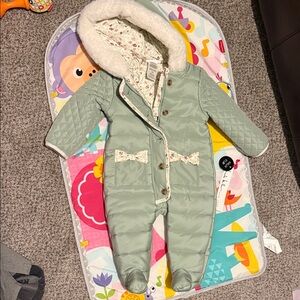 Waterproof infant snowsuit NWT